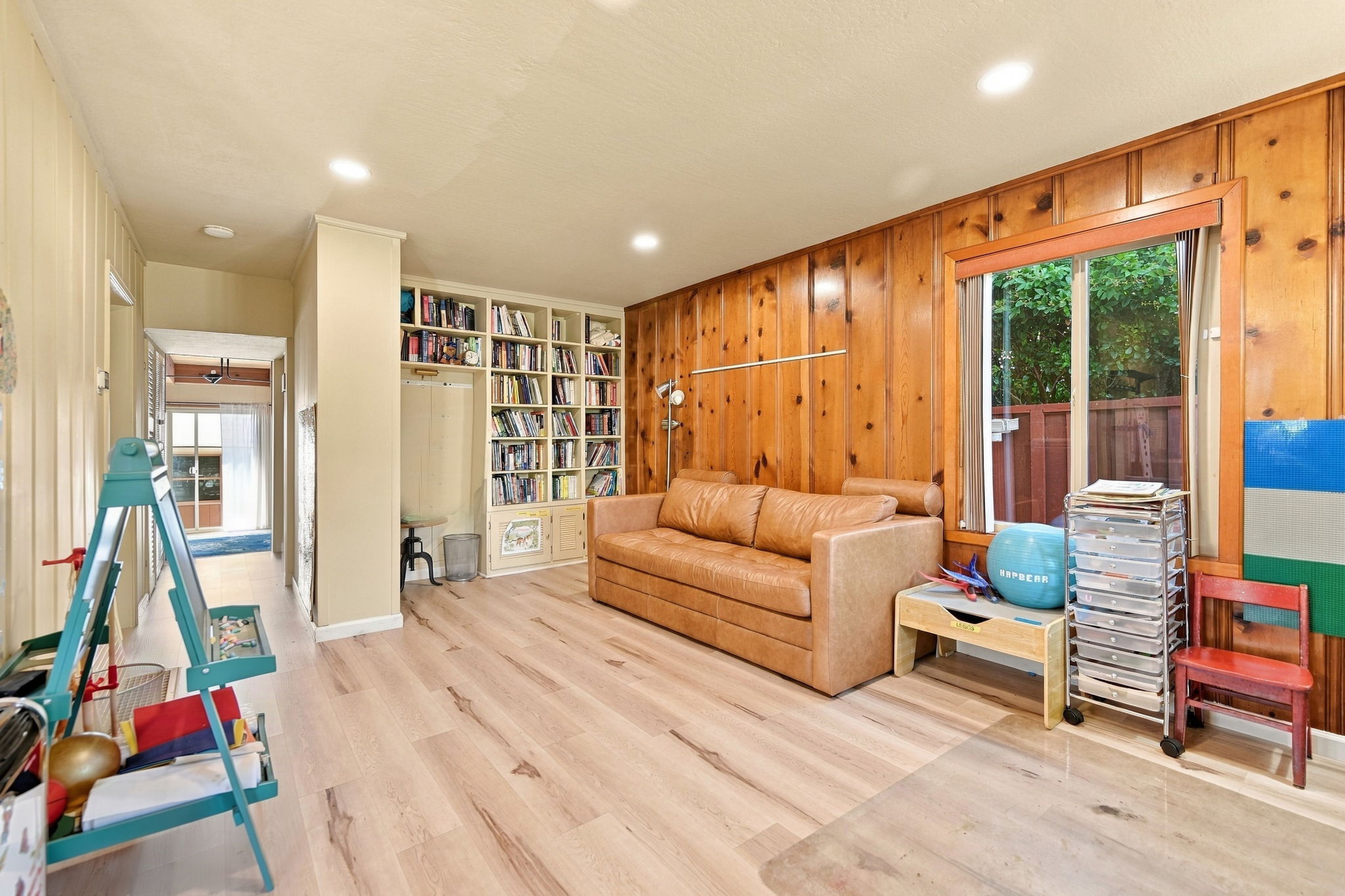 Westbury, playroom